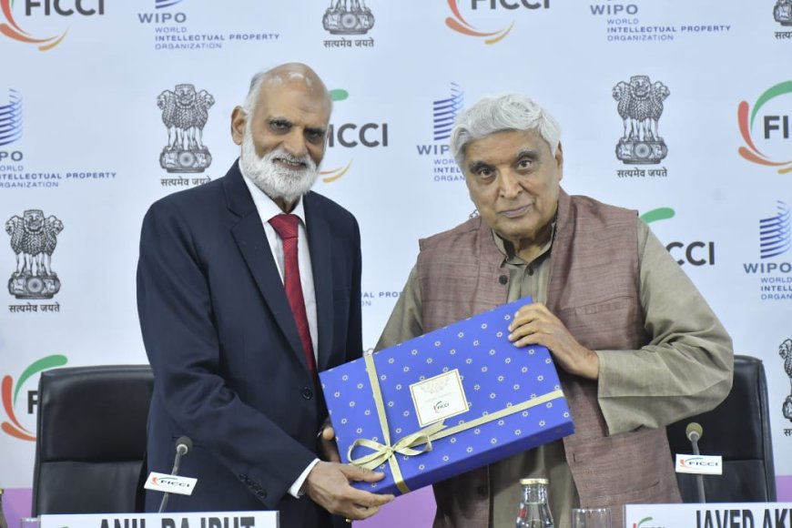 Javed Akhtar Advocates Creative Freedom; Govt to Partner with Spotify, YouTube for Folk Music Promotion
